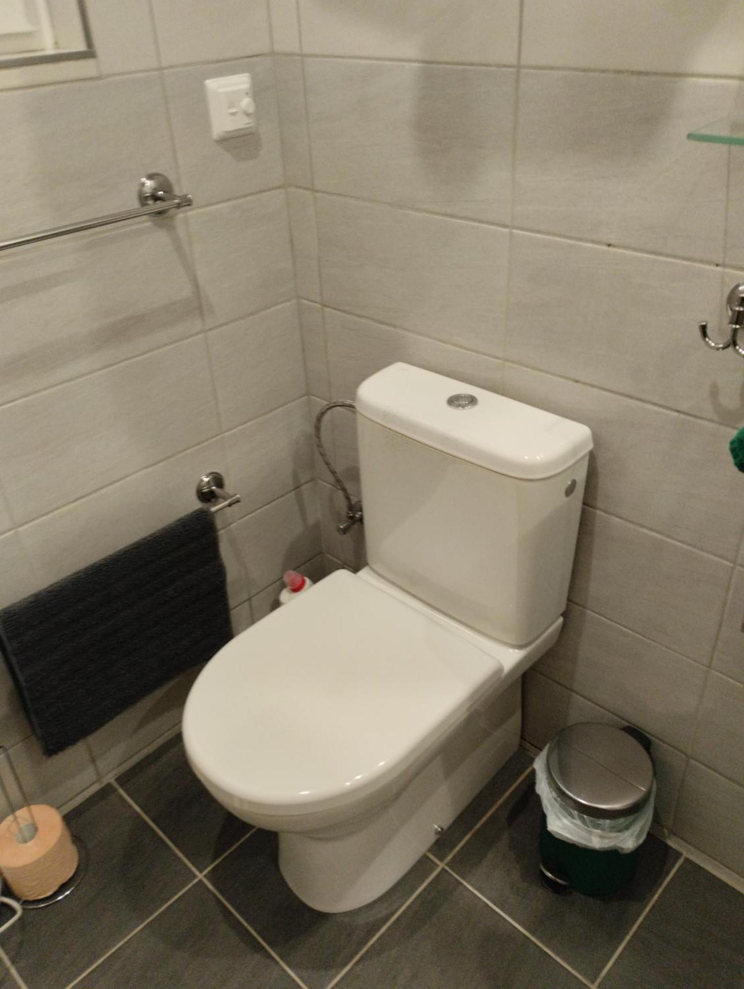 Apartamento Malé útulné S Koupelnou A Kuchyňkou *